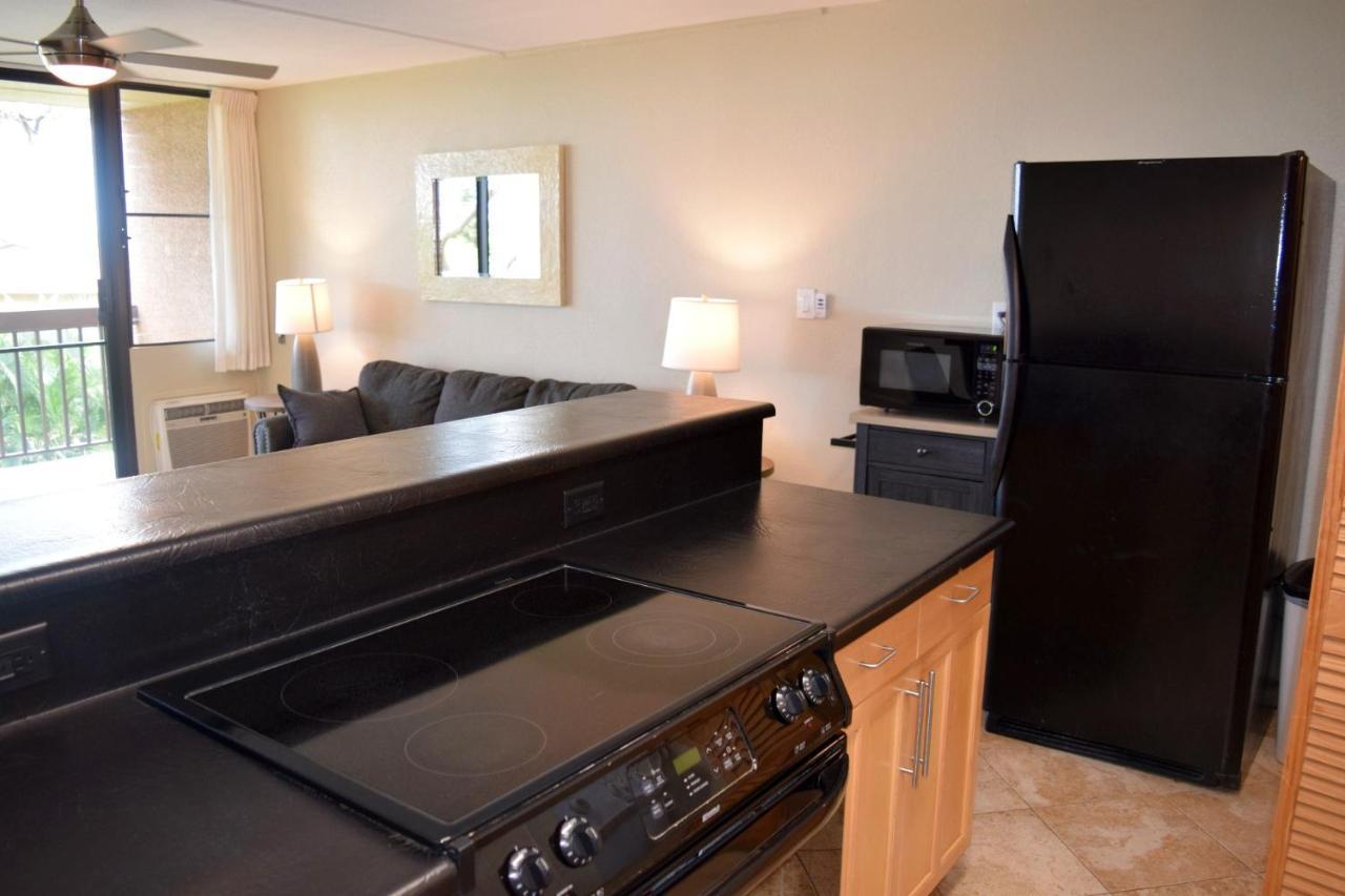 Beautiful Private Condo Walking Distance To Beach Mv2321 Kihei Dış mekan fotoğraf
