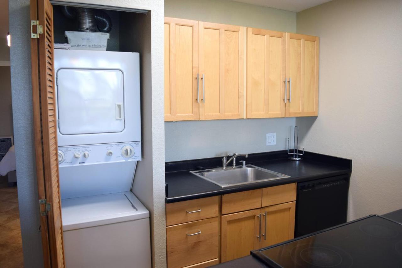 Beautiful Private Condo Walking Distance To Beach Mv2321 Kihei Dış mekan fotoğraf